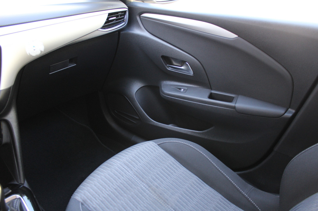 Opel Corsa (P379SN) met abonnement