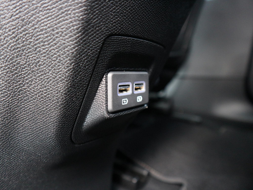 Peugeot 3008 (JFD19K) met abonnement