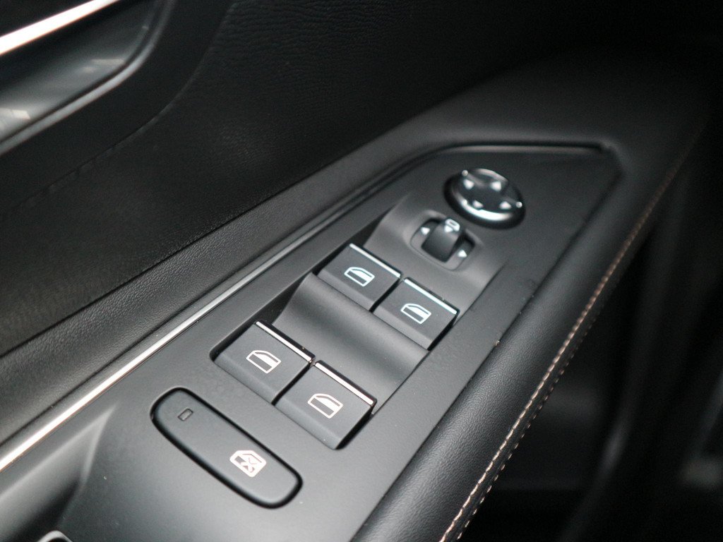 Peugeot 3008 (JFD27L) met abonnement