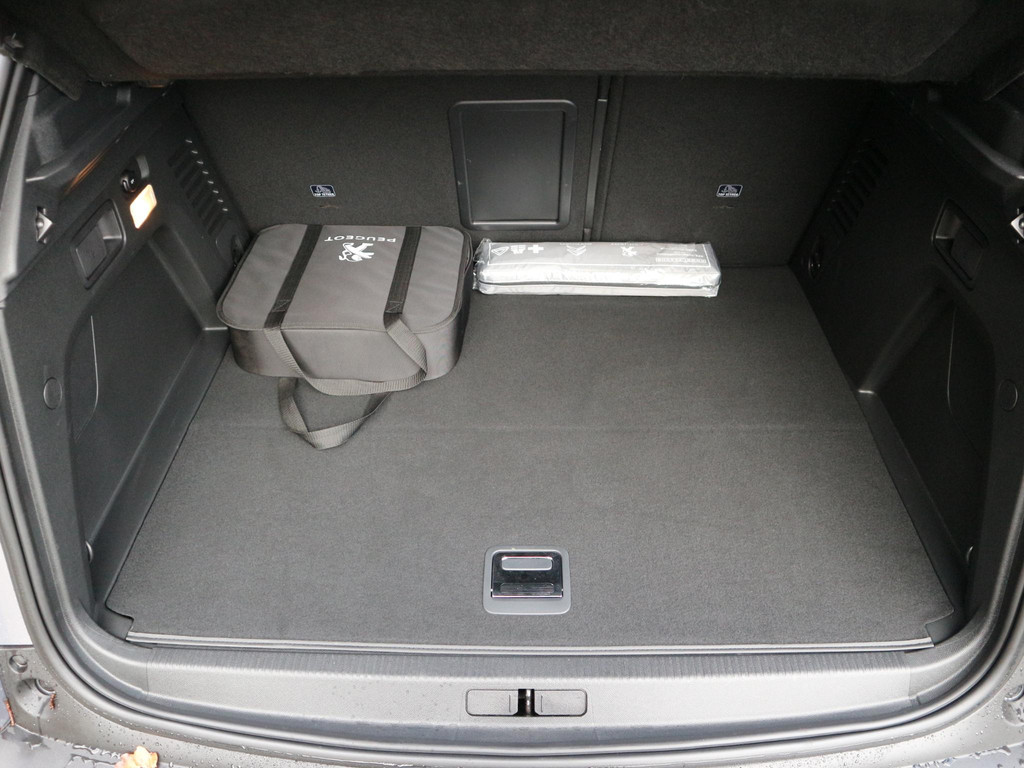 Peugeot 3008 (JFD27L) met abonnement