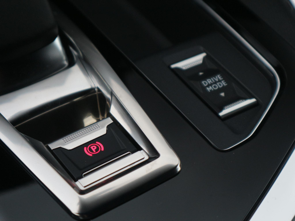 Peugeot 3008 (JFD23K) met abonnement