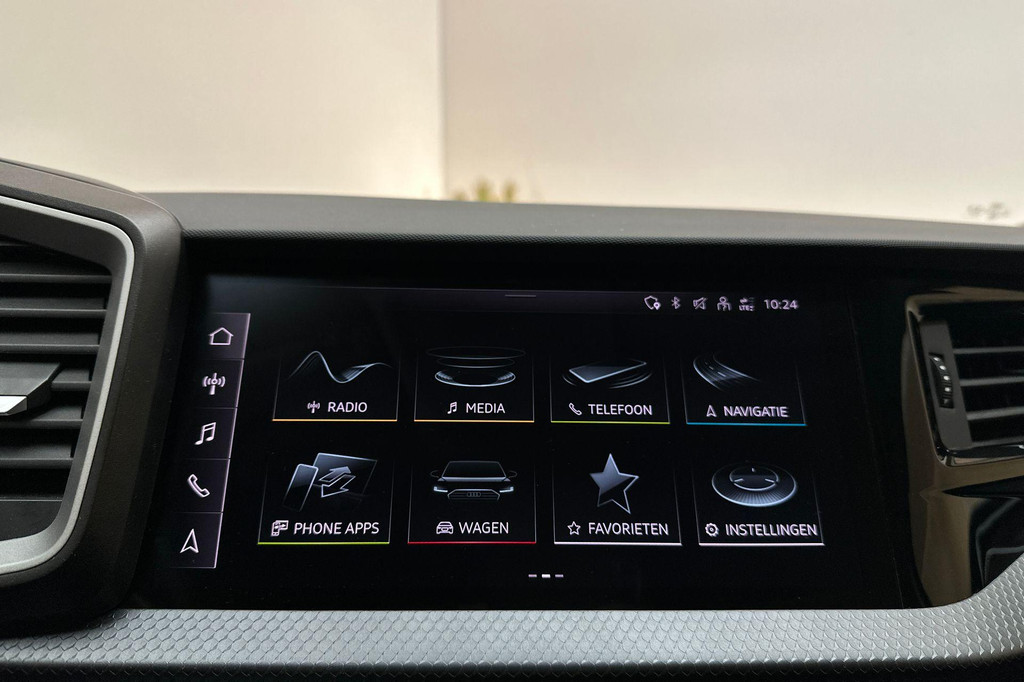 Audi A1 (R882GK) met abonnement