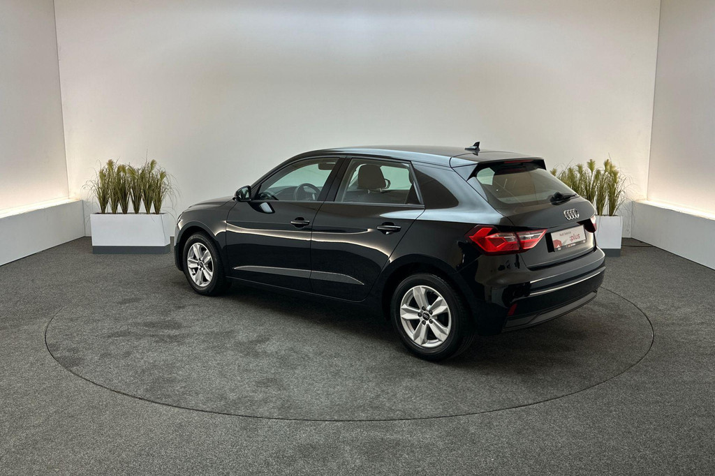 Audi A1 (R882GK) met abonnement