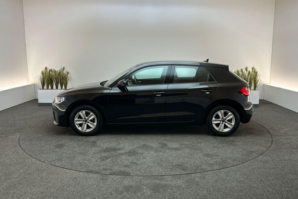 Audi A1 (R882GK) met abonnement