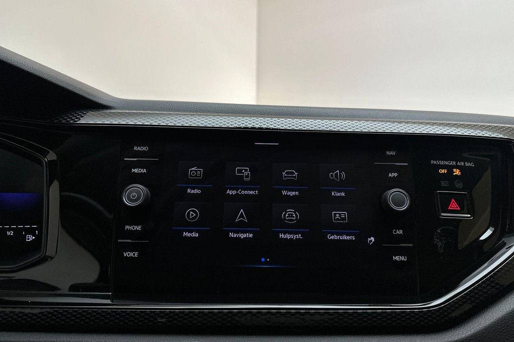 Volkswagen Taigo (T114TB) met abonnement