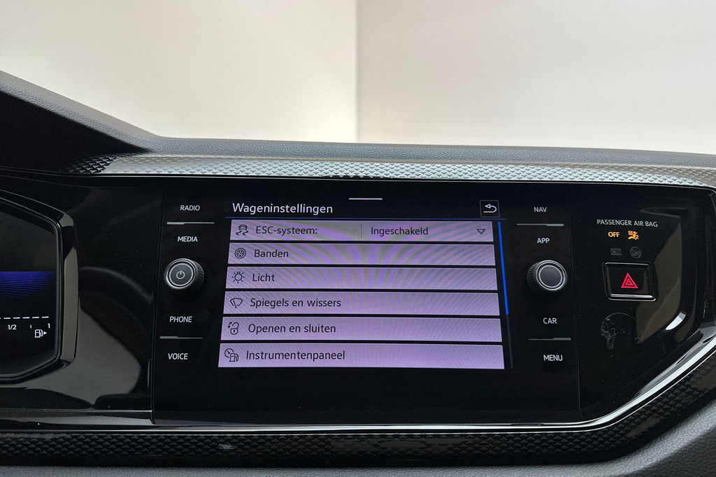 Volkswagen Taigo (T114TB) met abonnement