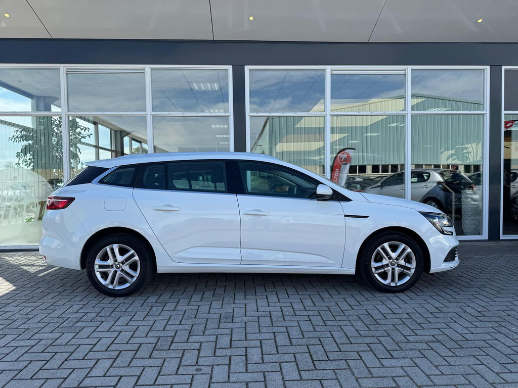 Renault MEGANE Estate (J798JF) met abonnement