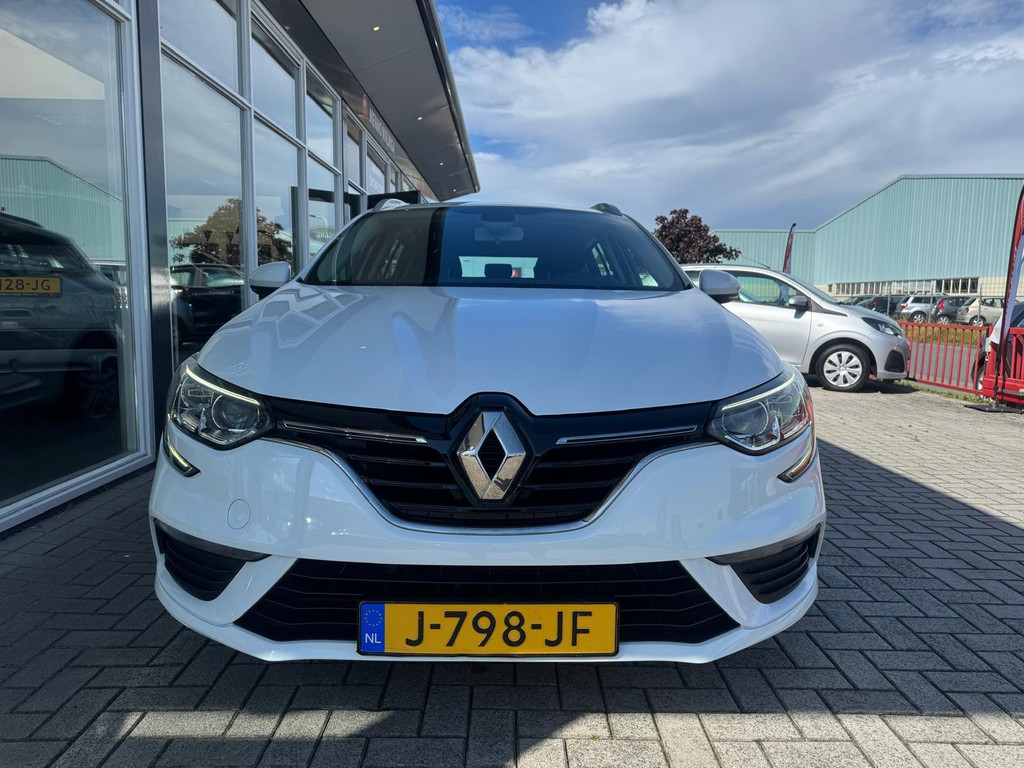 Renault MEGANE Estate (J798JF) met abonnement