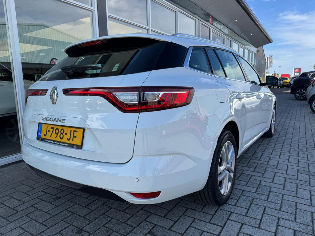 Renault MEGANE Estate (J798JF) met abonnement