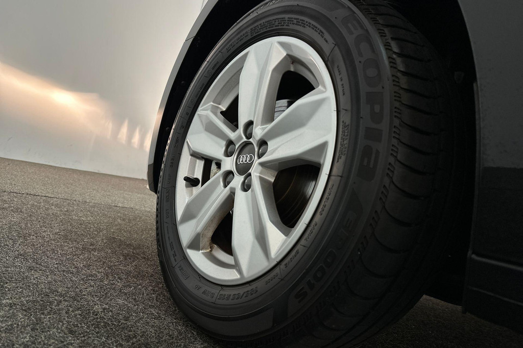 Audi A1 (R790BT) met abonnement