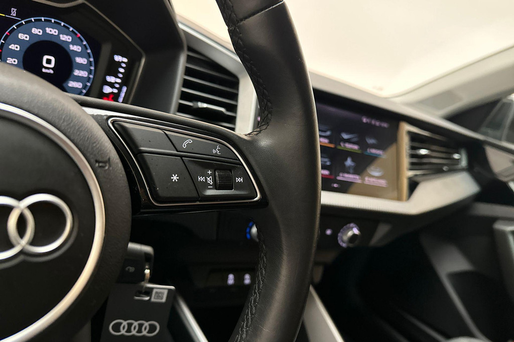 Audi A1 (R790BT) met abonnement