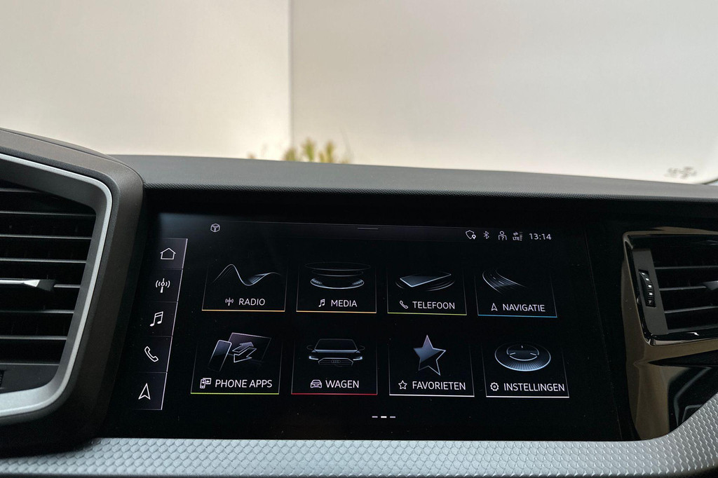 Audi A1 (R790BT) met abonnement