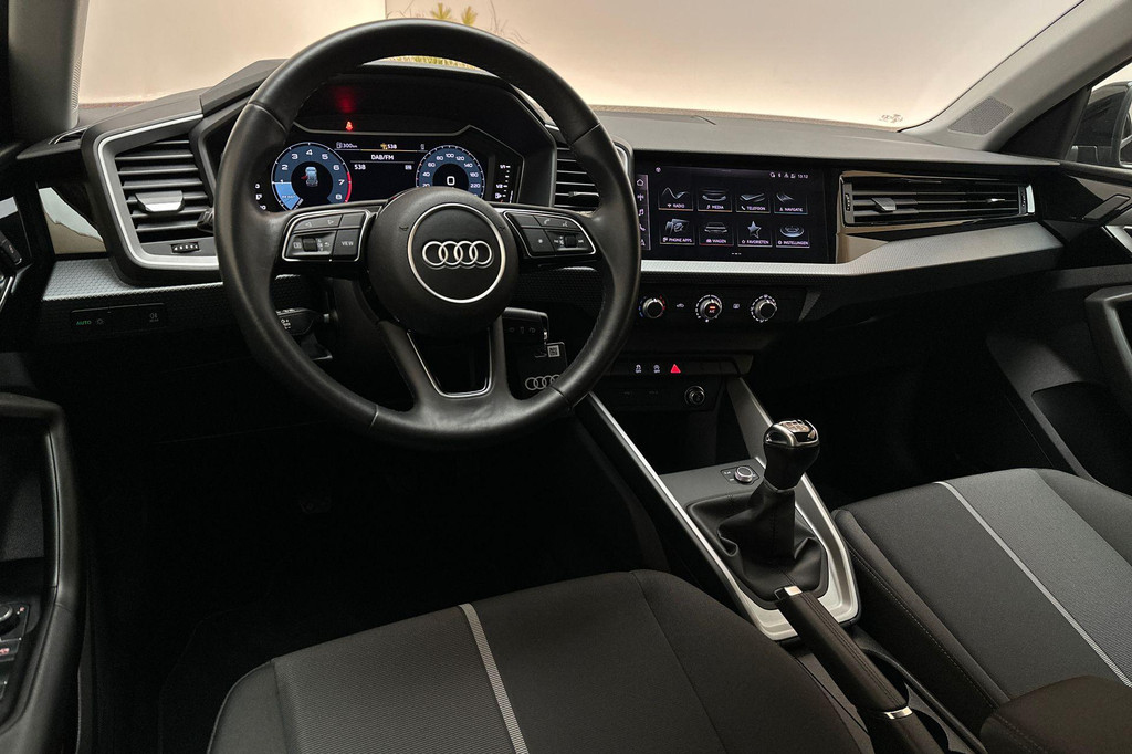 Audi A1 (R790BT) met abonnement