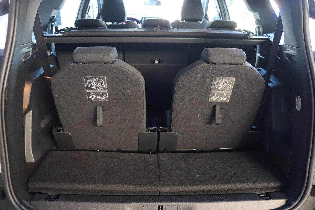 Peugeot 5008 (S115BB) met abonnement