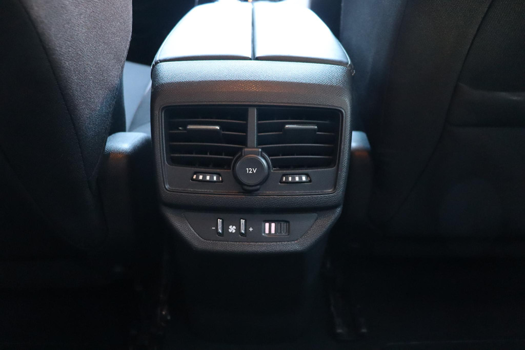 Peugeot 5008 (S115BB) met abonnement