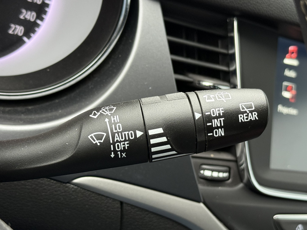 Opel Astra (H976SJ) met abonnement