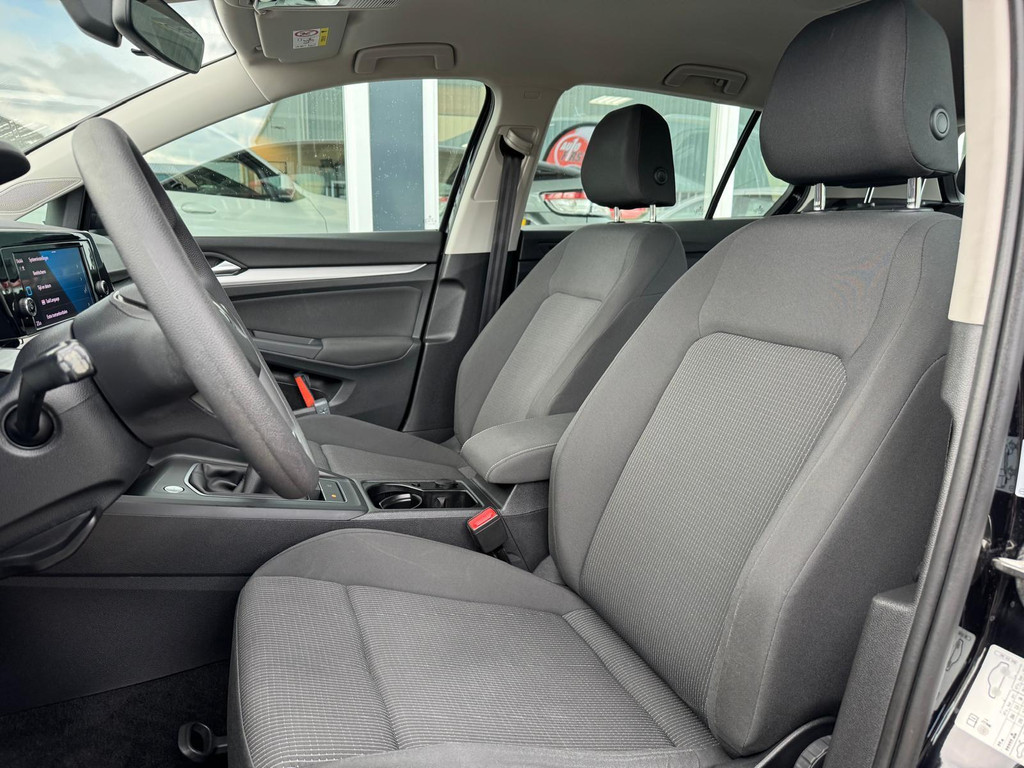 Volkswagen Golf (J065XK) met abonnement