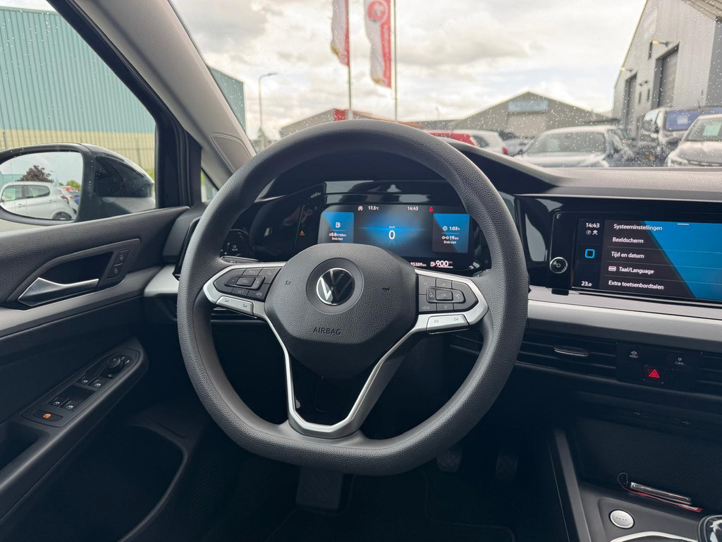 Volkswagen Golf (J065XK) met abonnement