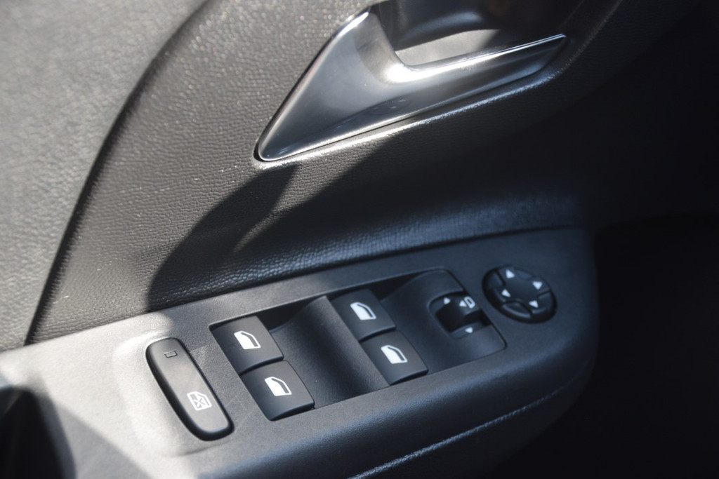 Opel Corsa (JFB78K) met abonnement