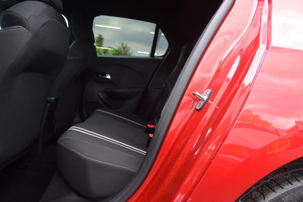 Opel Corsa (JFB78K) met abonnement