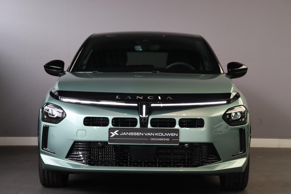 Lancia Ypsilon (GRL16P) met abonnement