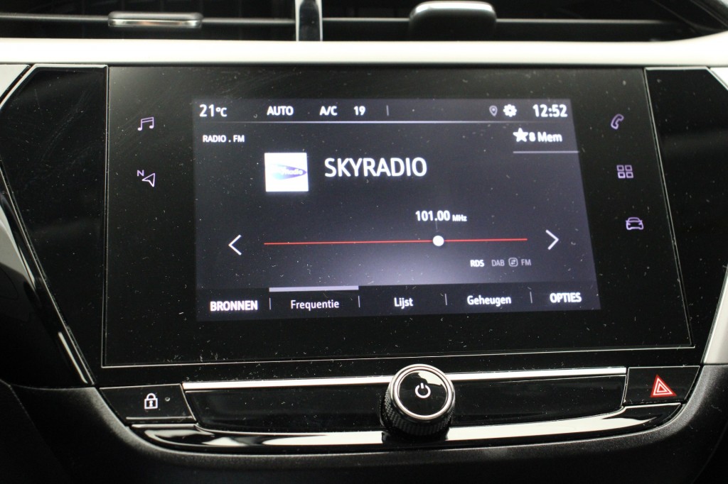 Opel CORSA-E (T050SP) met abonnement