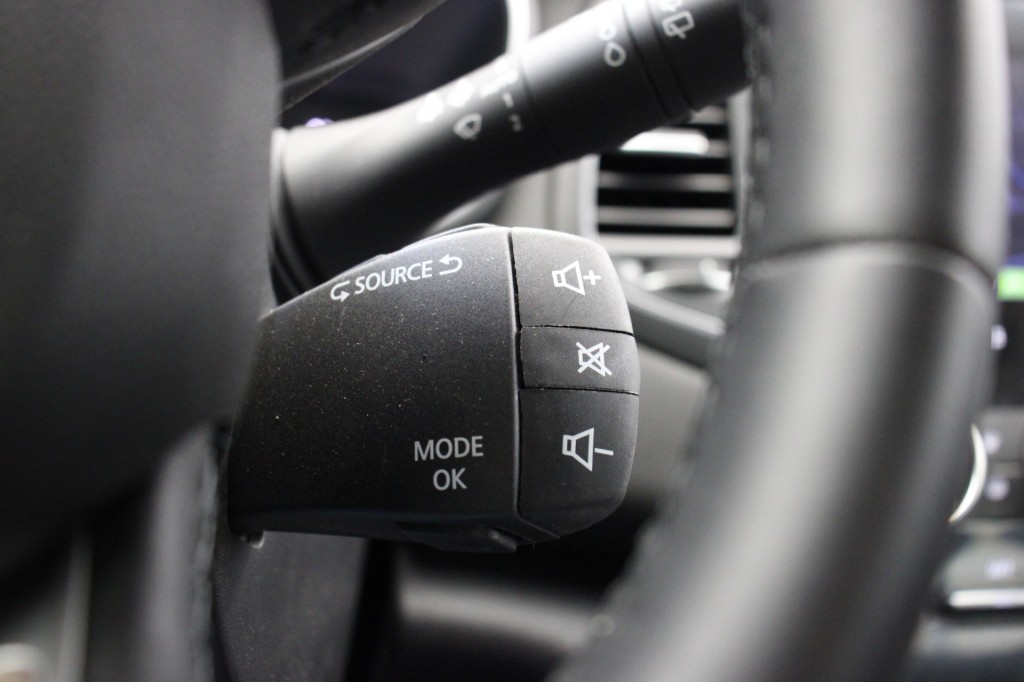 Renault MEGANE Estate (T494LH) met abonnement