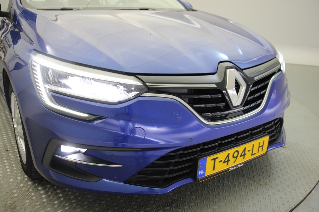 Renault MEGANE Estate (T494LH) met abonnement