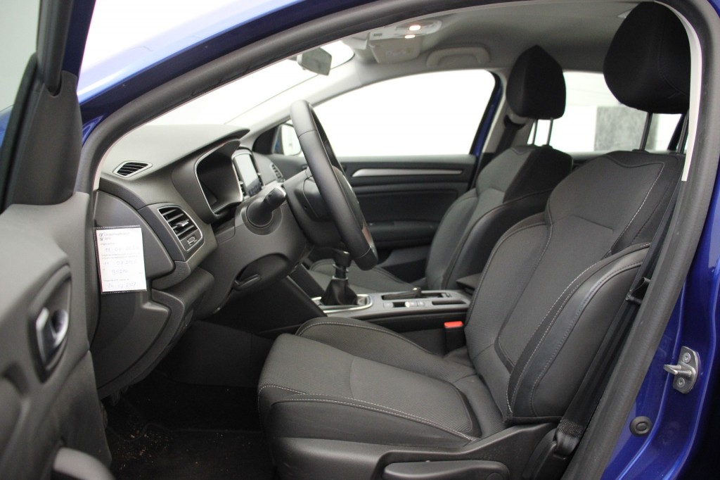 Renault MEGANE Estate (T494LH) met abonnement