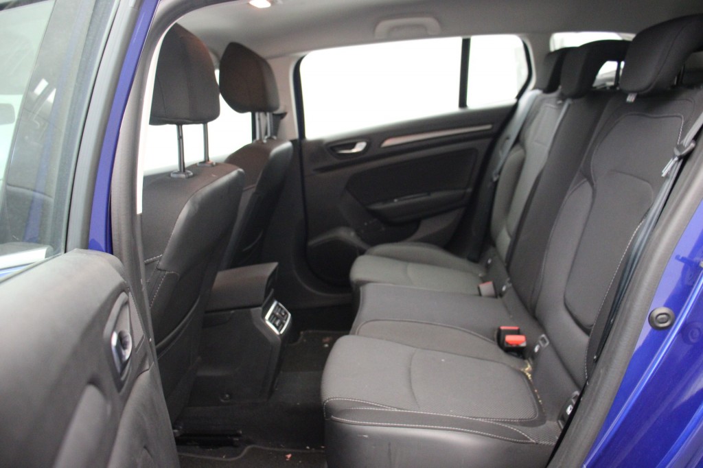 Renault MEGANE Estate (T494LH) met abonnement