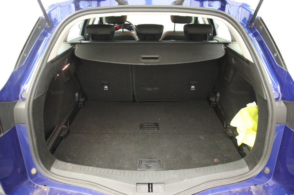 Renault MEGANE Estate (T494LH) met abonnement