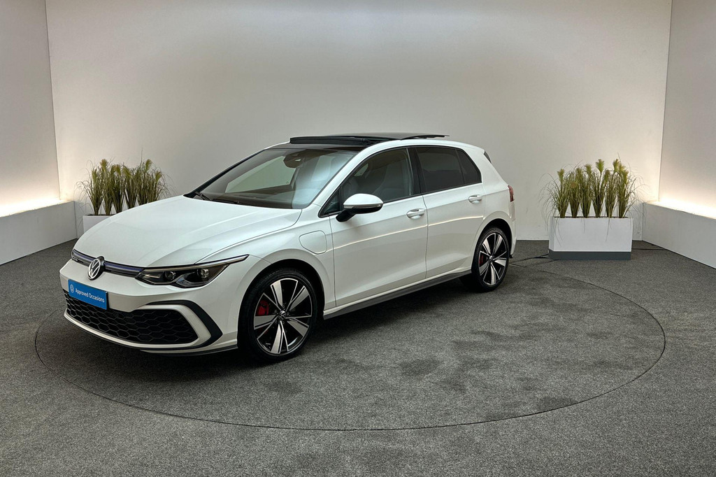 Volkswagen Golf GTE (JFP29N) met abonnement