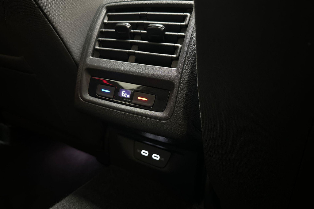 Volkswagen Golf GTE (JFP29N) met abonnement