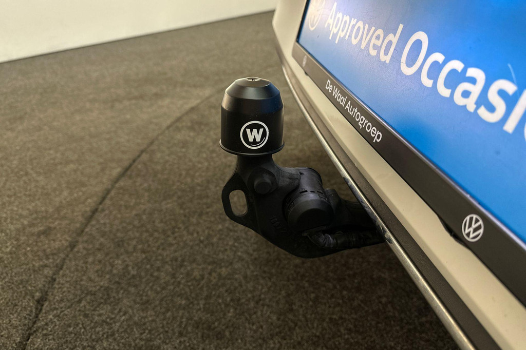 Volkswagen Golf GTE (JFP29N) met abonnement