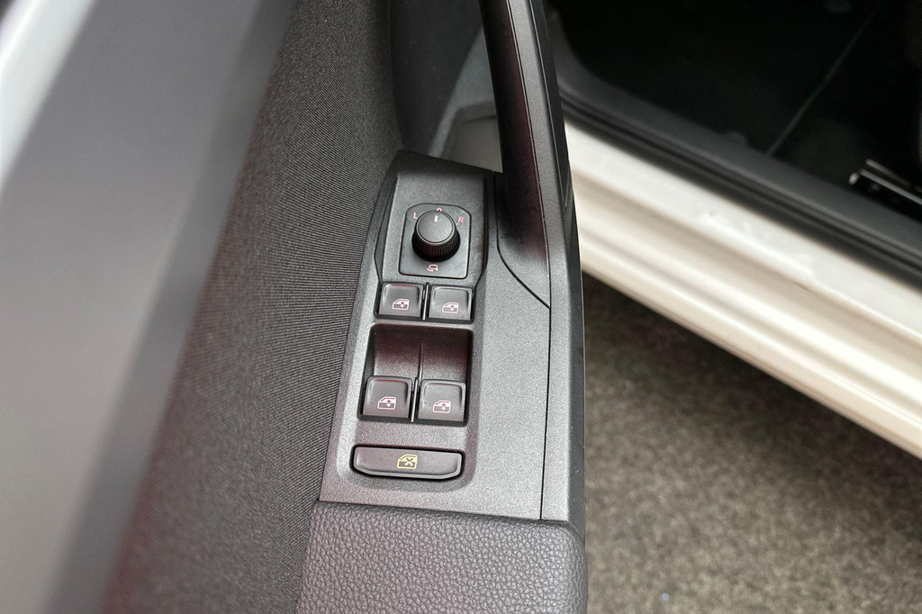 Seat Ibiza (K747SX) met abonnement