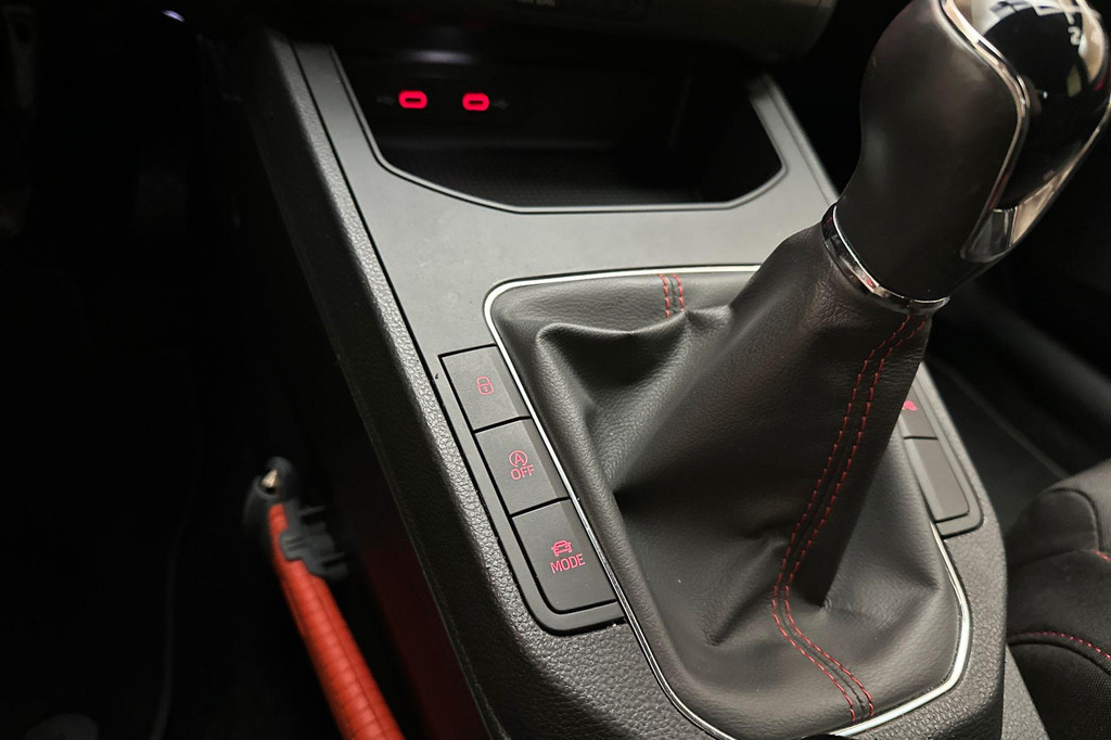 Seat Ibiza (K747SX) met abonnement