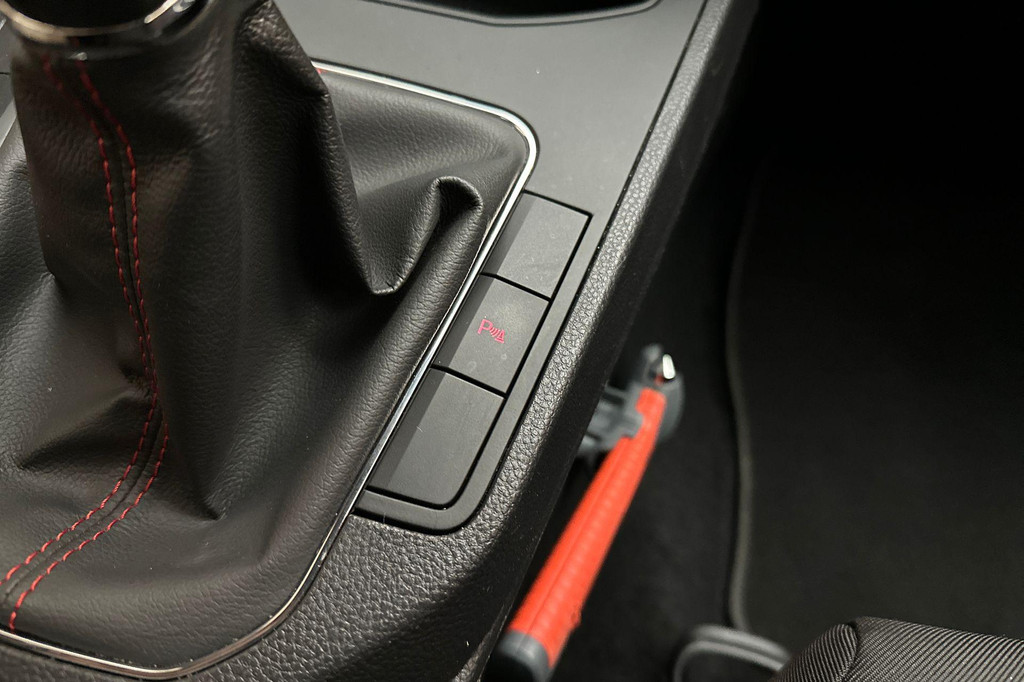 Seat Ibiza (K747SX) met abonnement