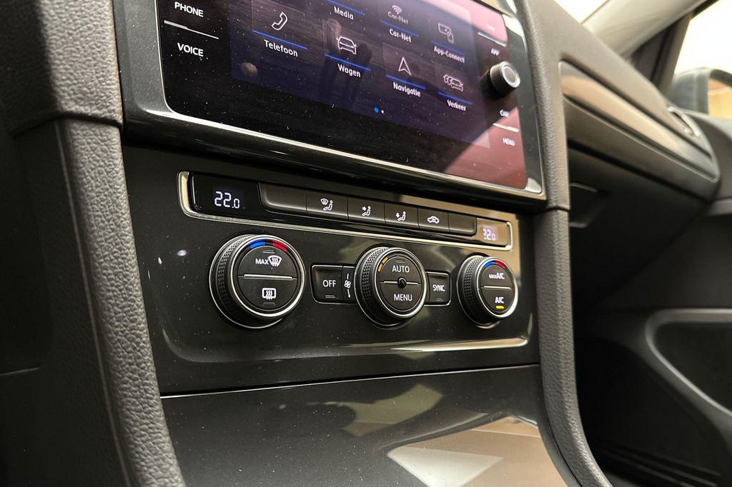 Volkswagen e-Golf (J228HX) met abonnement