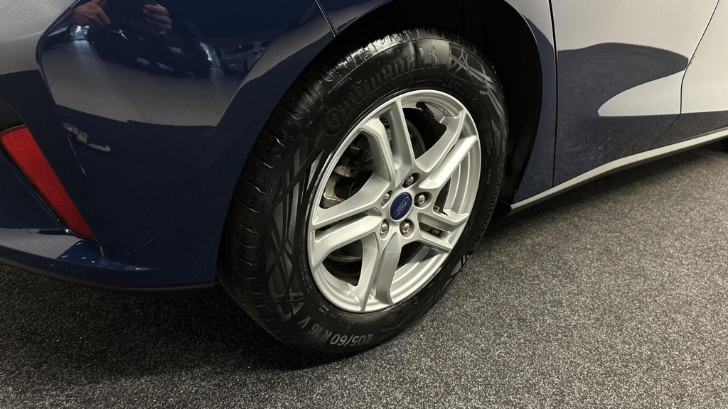 Ford Focus (H563TS) met abonnement