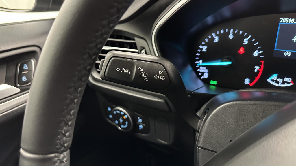 Ford Focus (H563TS) met abonnement