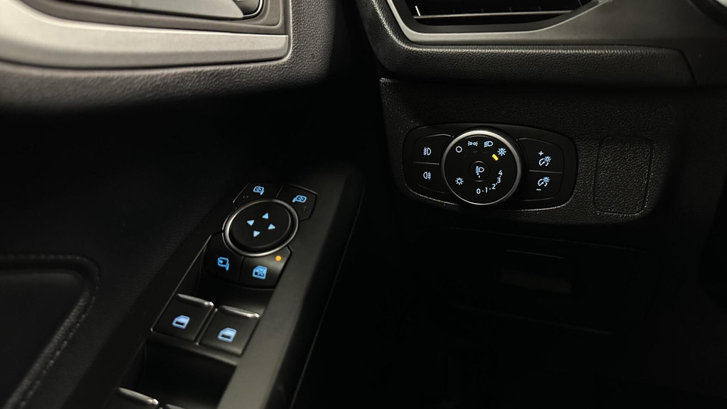 Ford Focus (H563TS) met abonnement