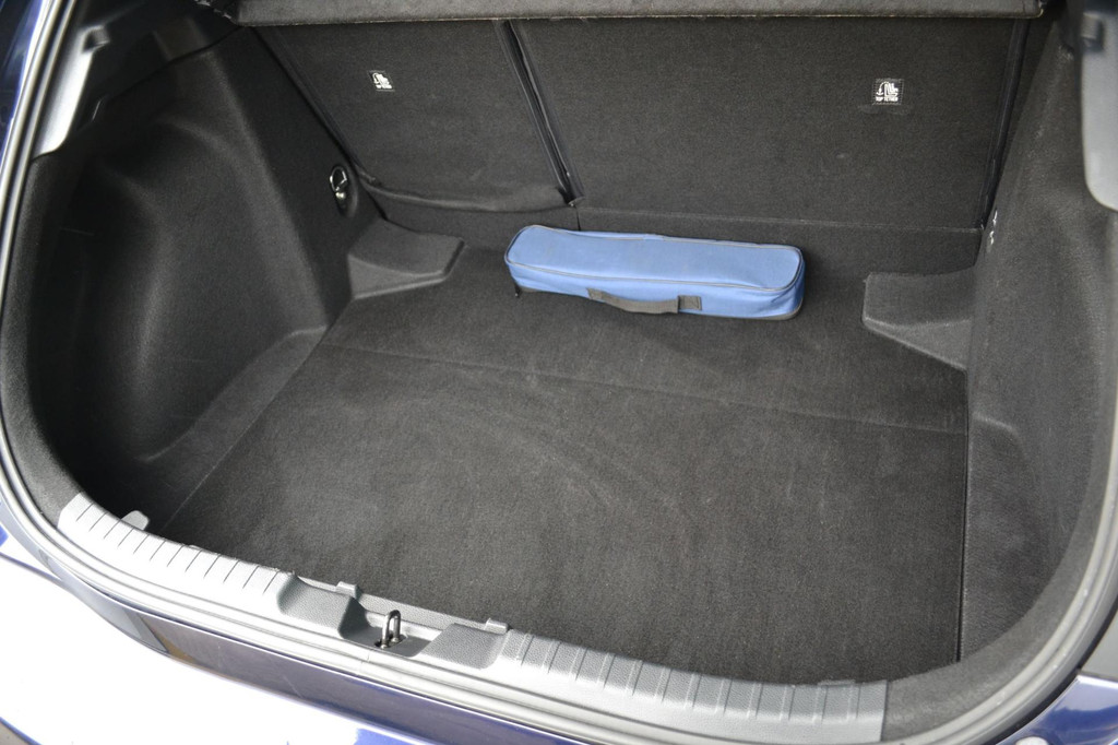 Toyota Corolla (N801RS) met abonnement