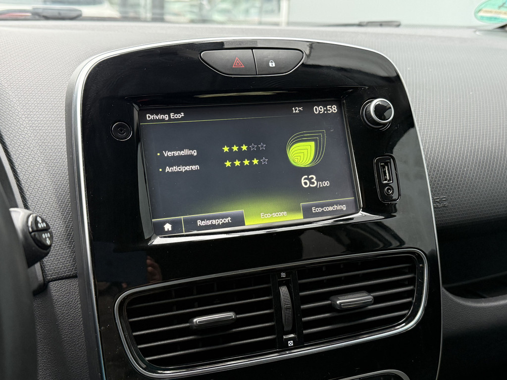 Renault Clio (H887JT) met abonnement