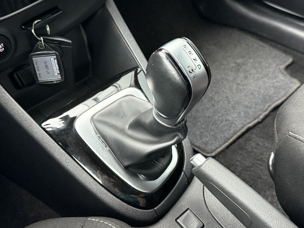 Renault Clio (H887JT) met abonnement