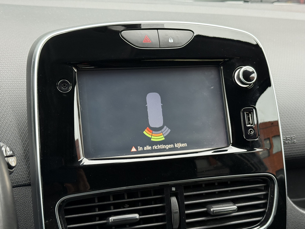 Renault Clio (H887JT) met abonnement