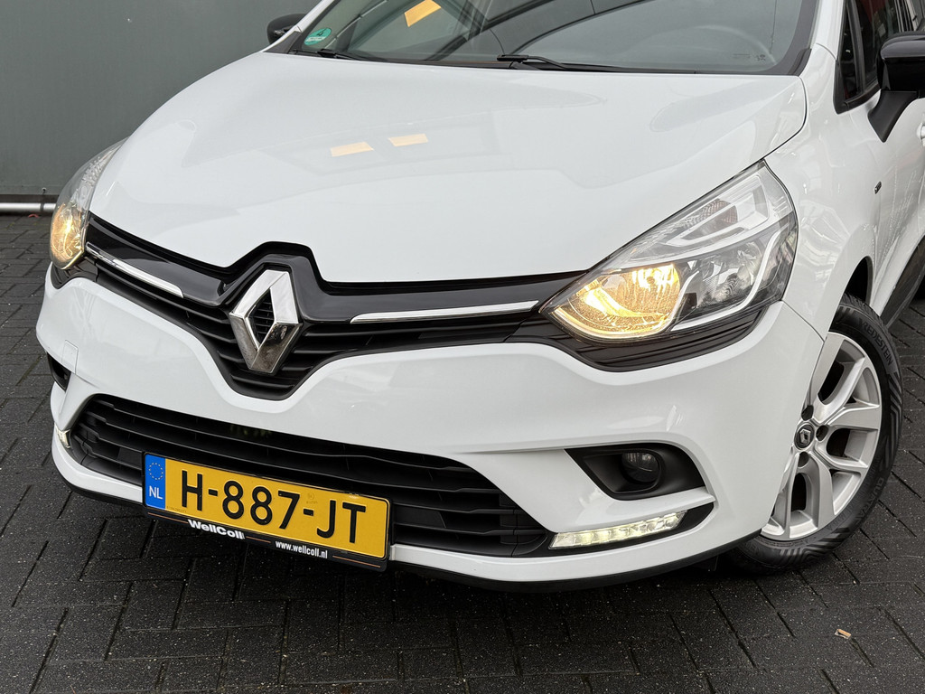 Renault Clio (H887JT) met abonnement