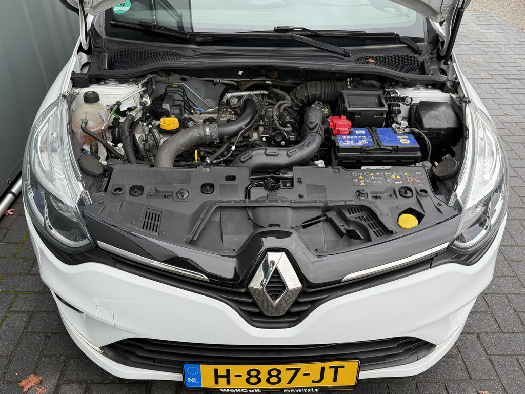 Renault Clio (H887JT) met abonnement