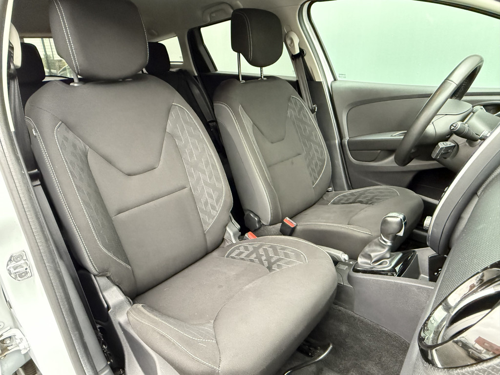 Renault Clio (H887JT) met abonnement