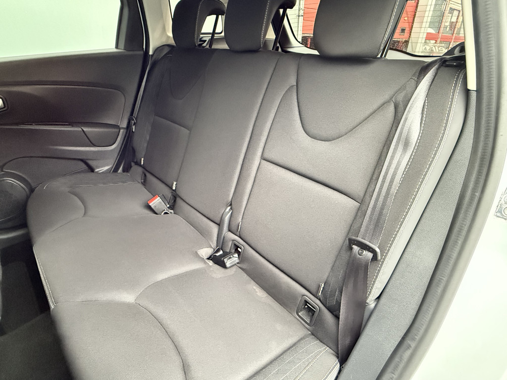 Renault Clio (H887JT) met abonnement