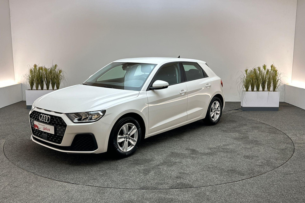 Audi A1 (J118HL) met abonnement